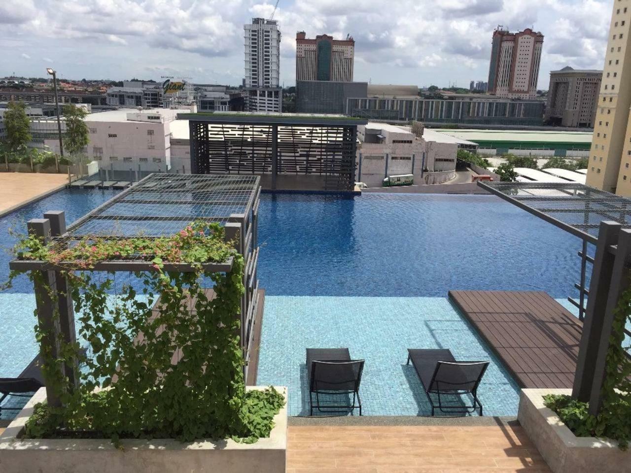 Usj One Homestay @ Subang Homestay Subang Jaya Exterior photo